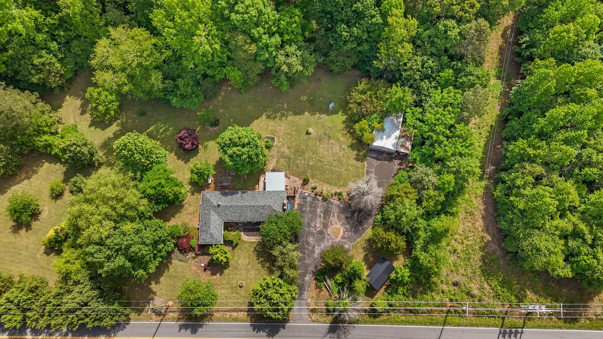 2728 Compton Bridge Road Campobello, SC 29322 - Photo 33 of 35
