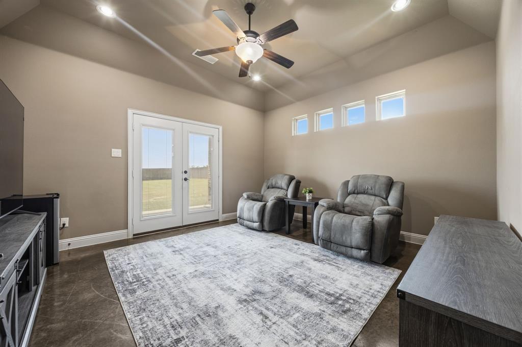 6621 Singleton Road Midlothian, TX 76065 - Photo 11 of 32 Fame room.