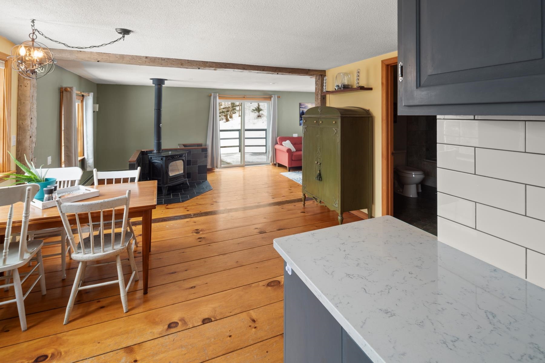 2436 Stagecoach Road Morristown, VT 05661 - Photo 7 of 27