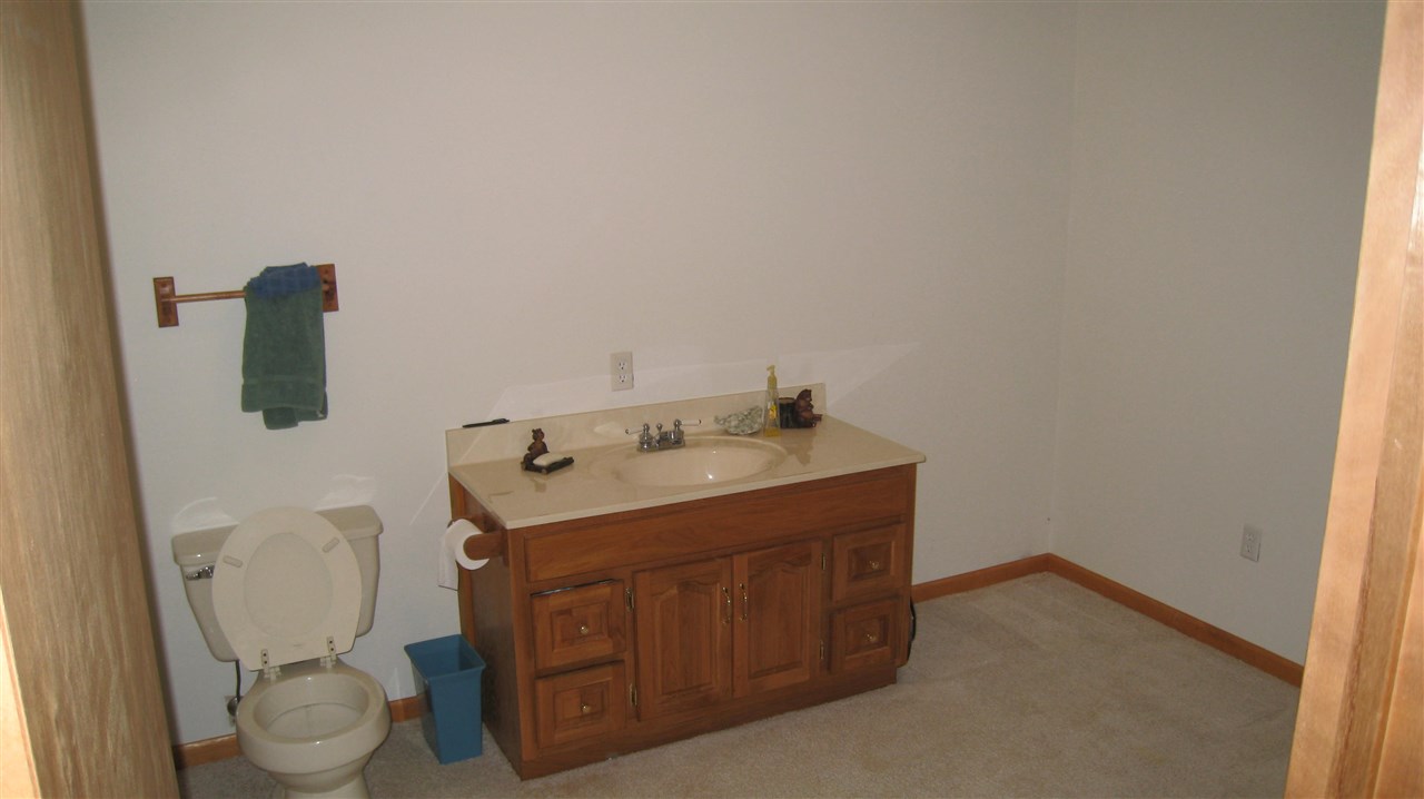 2085 North Carmean Road Interlochen, MI 49643 - Photo 23 of 50 1798079-22.JPG
