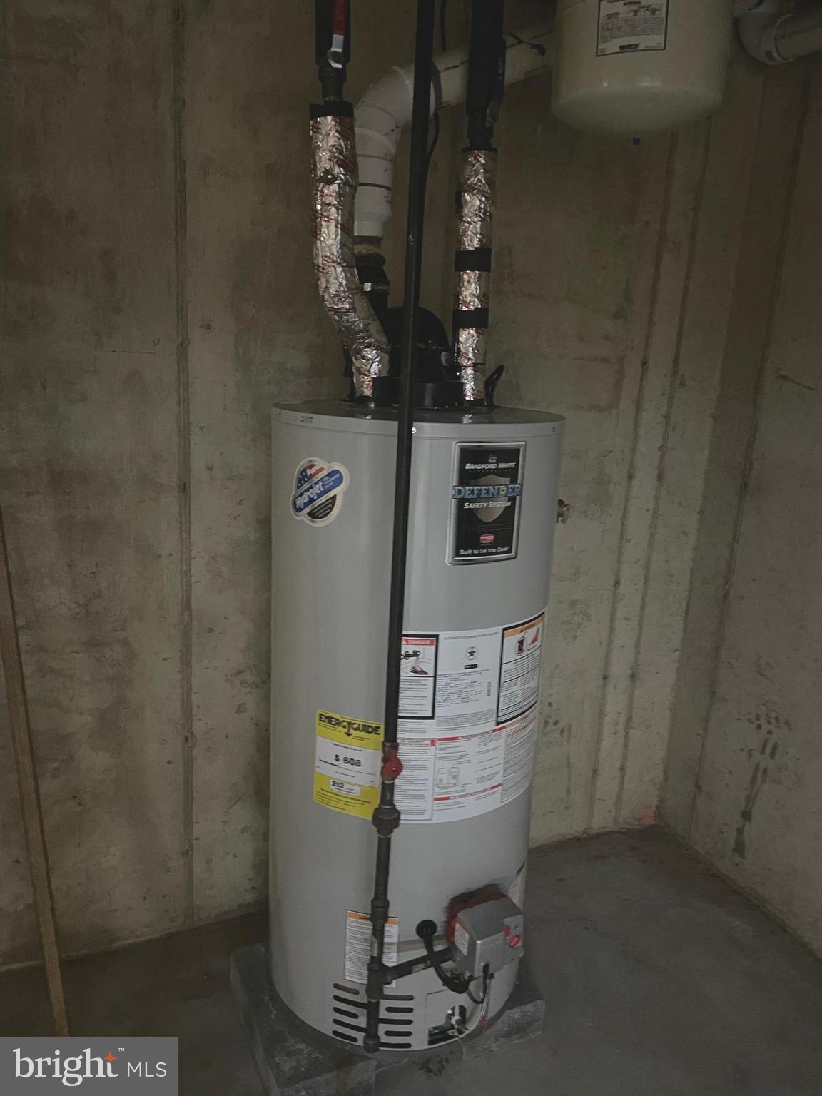 1453 Makefield Road Yardley, PA 19067 - Photo 38 of 46 Propane Hot water heater