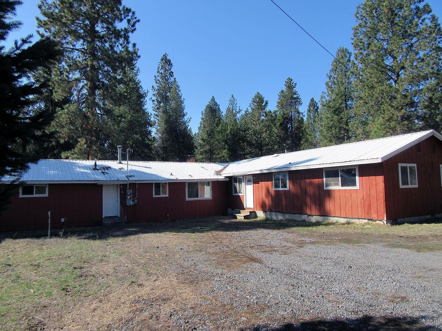 620 Applegate Avenue Chiloquin, OR 97624 - Photo 1 of 18 Primary Photo