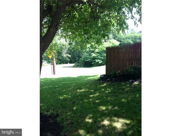 5247 Bay Road Bensalem, PA 19020 - Photo 18 of 21 Gallery Image 18