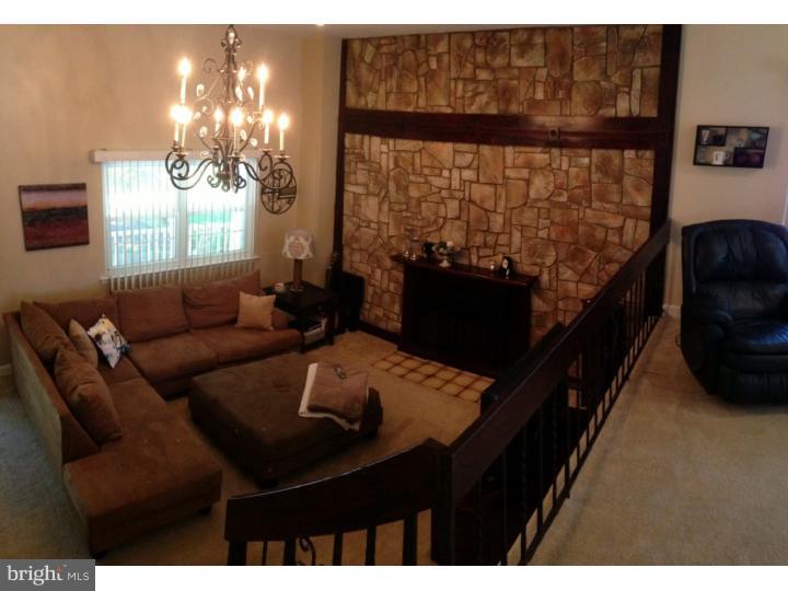 5247 Bay Road Bensalem, PA 19020 - Photo 5 of 21 Living Room
