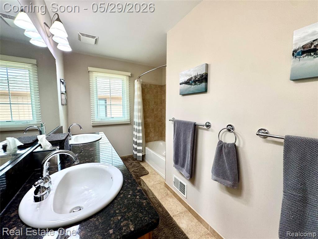 306 Woodward Avenue Rochester, MI 48307 - Photo 15 of 22