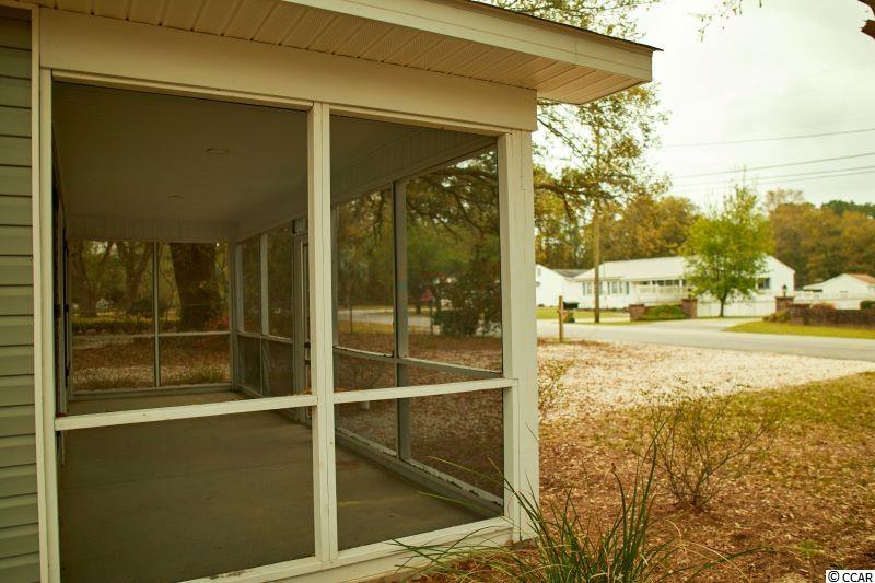 1014 Whitton Street Georgetown, SC 29440 - Photo 7 of 31