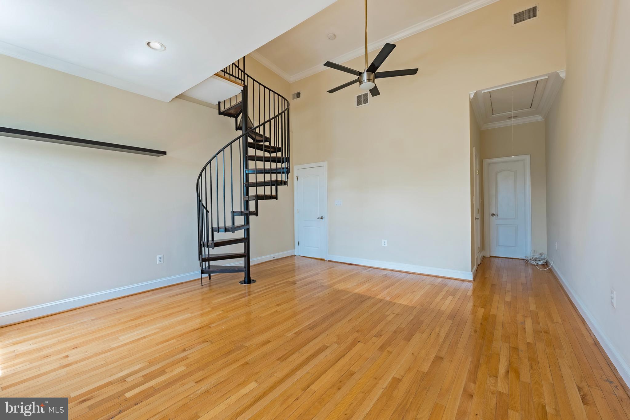 45 R Street Northwest, Unit 2 Washington, DC 20001 - Photo 13 of 28