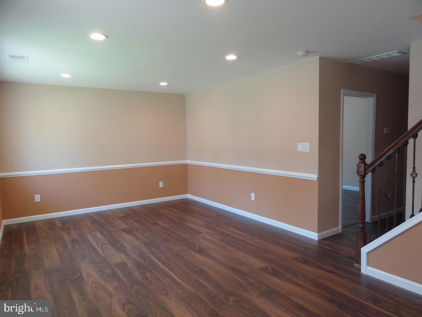 2804 Norcom Road Philadelphia, PA 19154 - Photo 13 of 19 Gallery Image 13