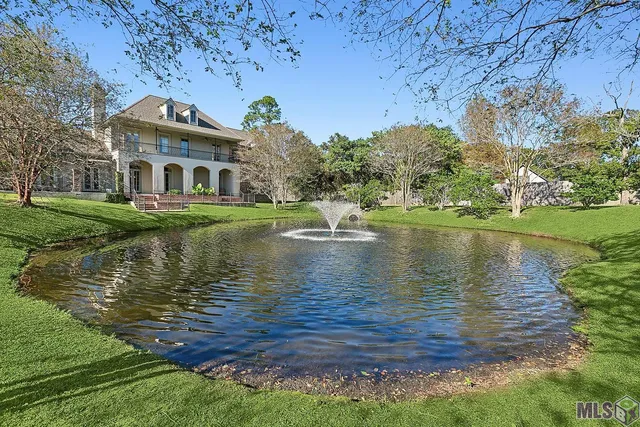 $1,495,000 | 9631 Myrtle Lane, Baton Rouge, LA 70810