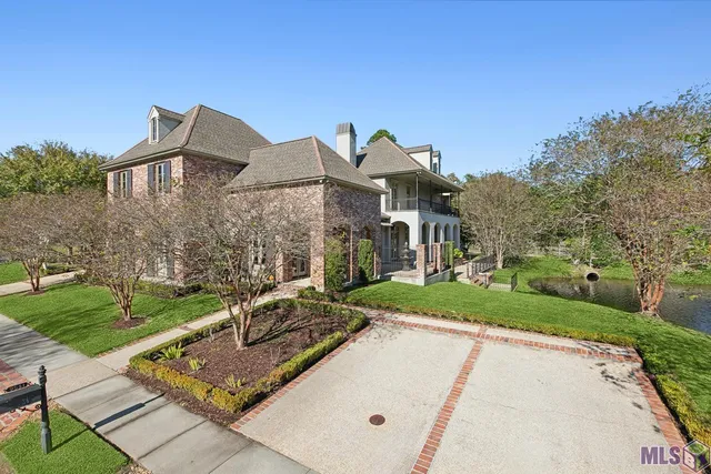 $1,495,000 | 9631 Myrtle Lane, Baton Rouge, LA 70810
