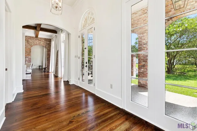 $1,495,000 | 9631 Myrtle Lane, Baton Rouge, LA 70810