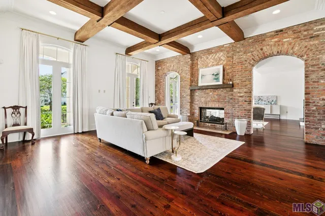 $1,495,000 | 9631 Myrtle Lane, Baton Rouge, LA 70810