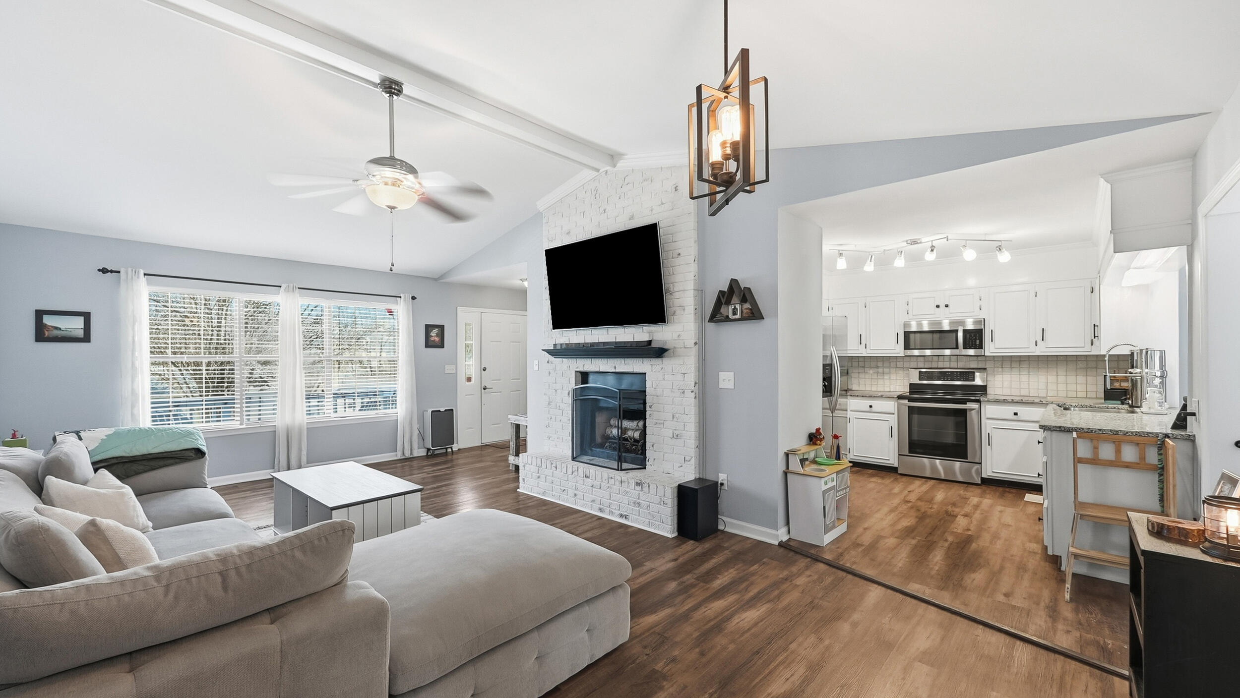 2502 Woodthrush Drive Chattanooga, TN 37421 - Photo 8 of 30 8_2502 woodthrush dr-8