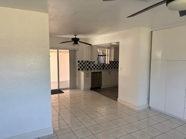 $400,000 | 830 Northeast 50th Court, Deerfield Beach, FL 33064