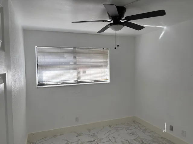 $400,000 | 830 Northeast 50th Court, Deerfield Beach, FL 33064