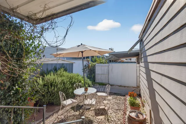 $289,000 | 161 La Plaza, Ojai, CA 93023