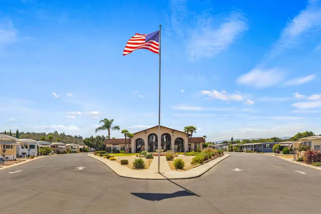 $289,000 | 161 La Plaza, Ojai, CA 93023