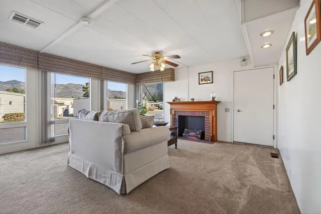 $289,000 | 161 La Plaza, Ojai, CA 93023