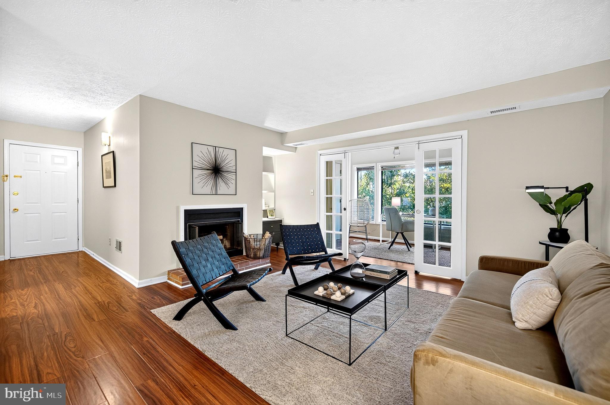 2316 Hunter's Run Drive Reston, VA 20191 - Photo 13 of 36 Gallery Image 13