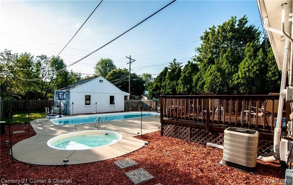 1500 Drexel Street Dearborn, MI 48128 - Photo 25 of 30