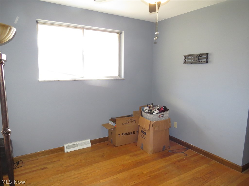 12075 Havana Road Garfield Heights, OH 44125 - Photo 20 of 33