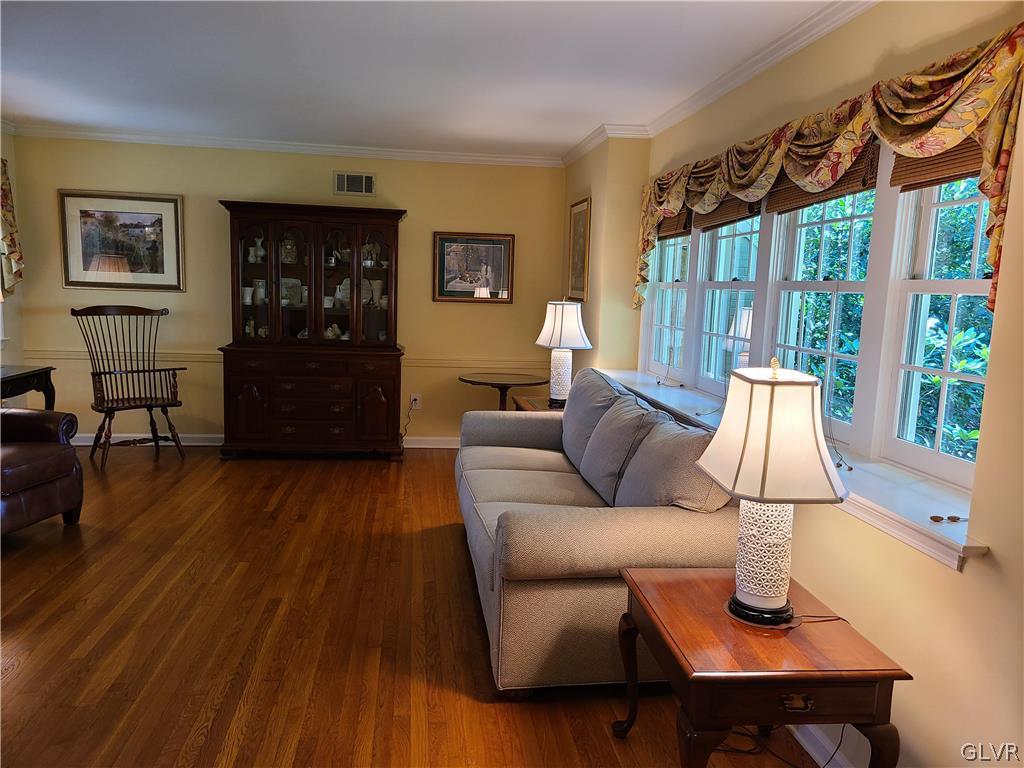 1922 Sycamore Street Bethlehem, PA 18017 - Photo 12 of 18 a living room with furniture and wooden floor