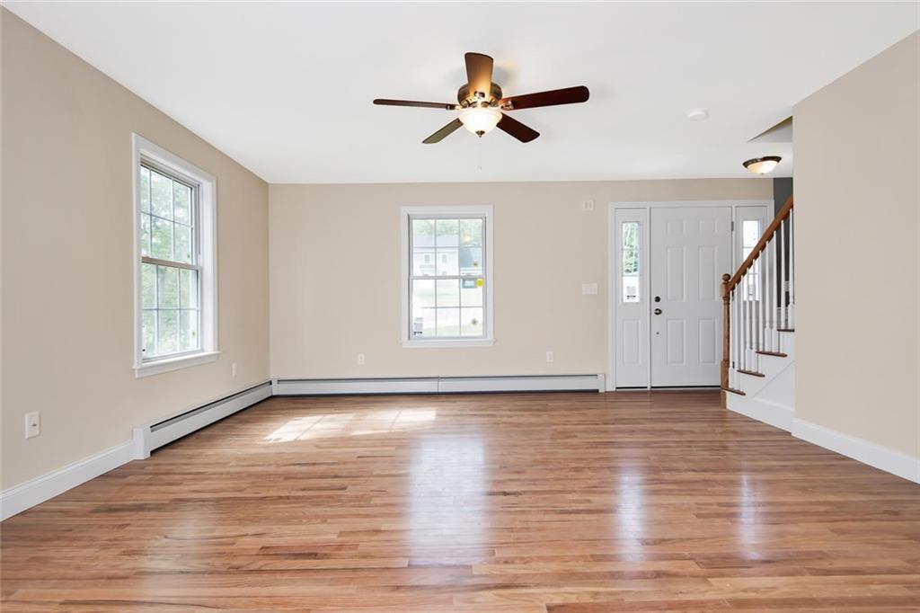 25 Eagles Nest Road Gray, ME 04039 - Photo 5 of 35 Living room.