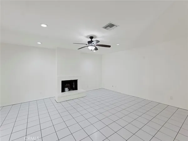 $5,500 | 10918 Reseda Boulevard, Porter Ranch, CA 91326