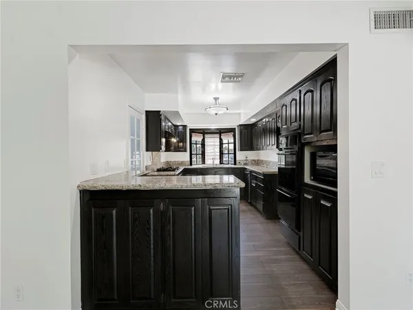 $5,500 | 10918 Reseda Boulevard, Porter Ranch, CA 91326