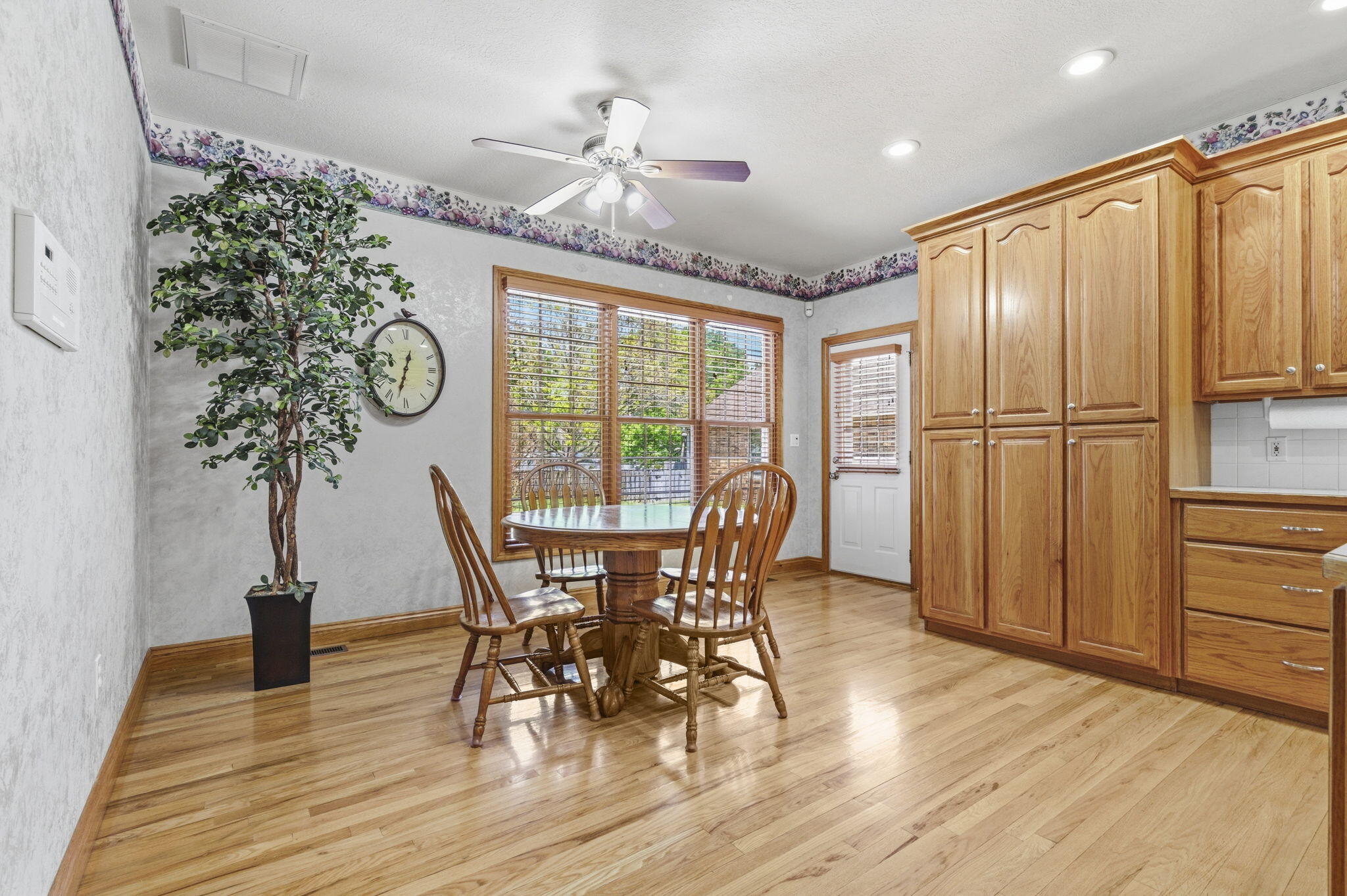 2411 West Dearborn Street Springfield, MO 65807 - Photo 20 of 68 17-web-or-mls-DSC05813