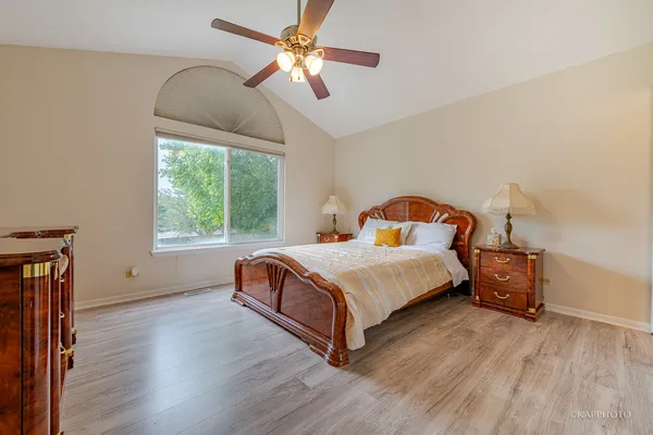 $3,200 | 2316 Periwinkle Court, Naperville, IL 60540