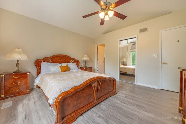 $3,200 | 2316 Periwinkle Court, Naperville, IL 60540