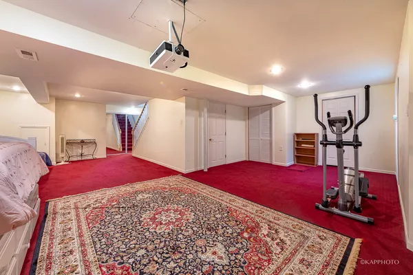 $3,200 | 2316 Periwinkle Court, Naperville, IL 60540