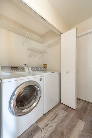 $3,200 | 2316 Periwinkle Court, Naperville, IL 60540