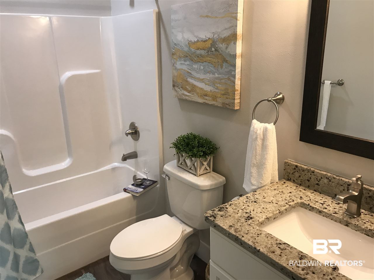 68 Steele Lane Loxley, AL 36551 - Photo 12 of 21 Master Bathroom