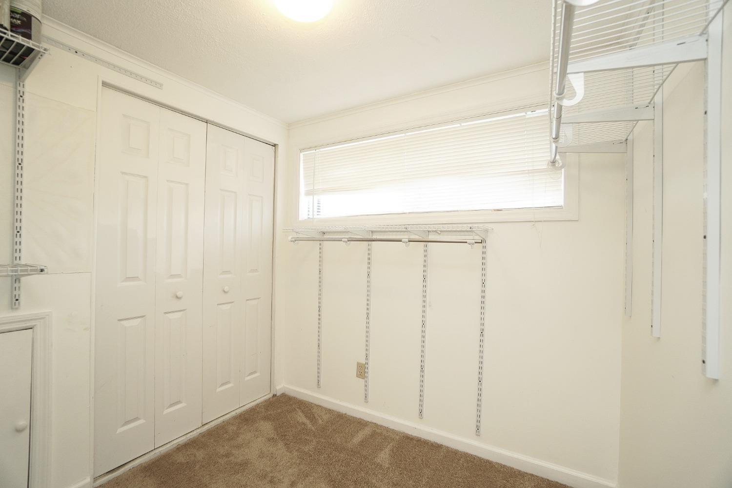 2566 Cross Country Road Beavercreek, OH 45431 - Photo 29 of 50