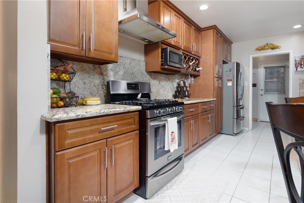 820 West Griswold Road Covina, CA 91722 - Photo 10 of 34