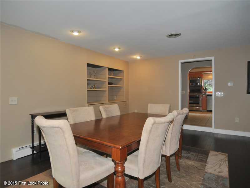26 Chatham Road Cranston, RI 02920 - Photo 11 of 25 Dining Room.