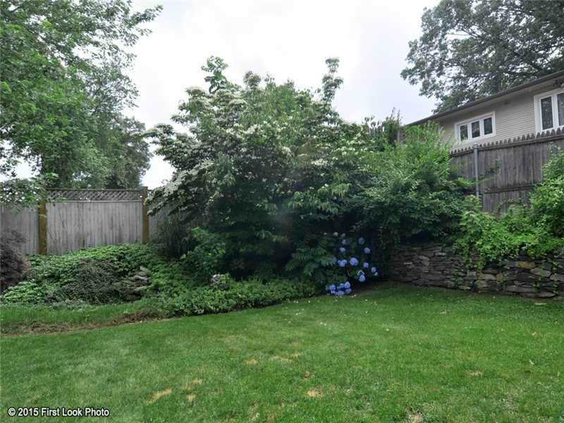 26 Chatham Road Cranston, RI 02920 - Photo 15 of 25 Yard/Garden.
