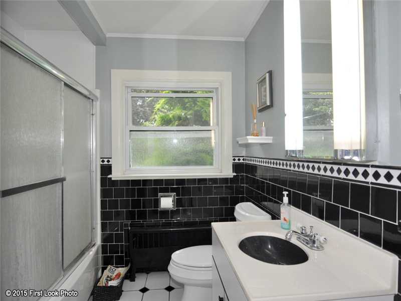 26 Chatham Road Cranston, RI 02920 - Photo 23 of 25 Bathroom.