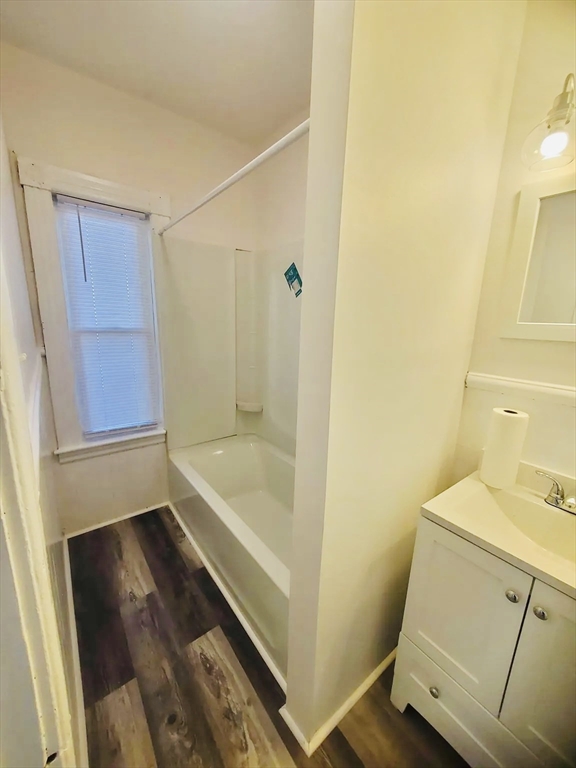 211 Vernon Street, Unit 3 Worcester, MA 01607 - Photo 7 of 10