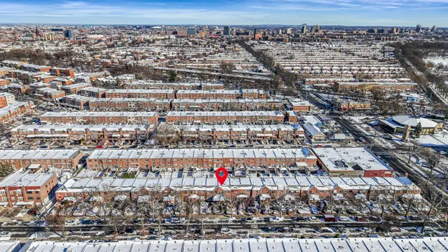 $910,000 | 60-51 71st Street | Maspeth