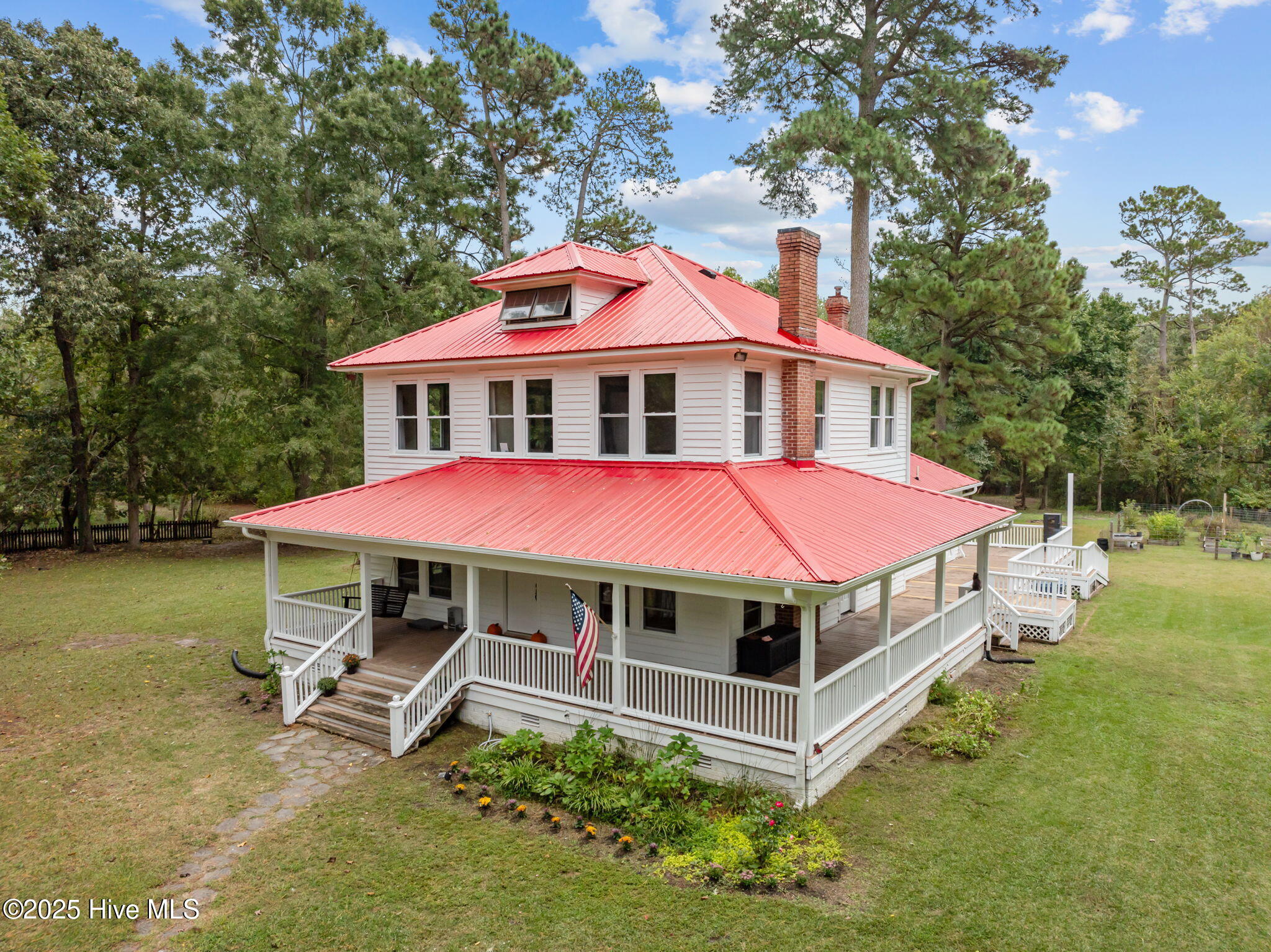 637 Hardison Road Bath, NC 27808 - Photo 47 of 48 Overhead Front & side porch