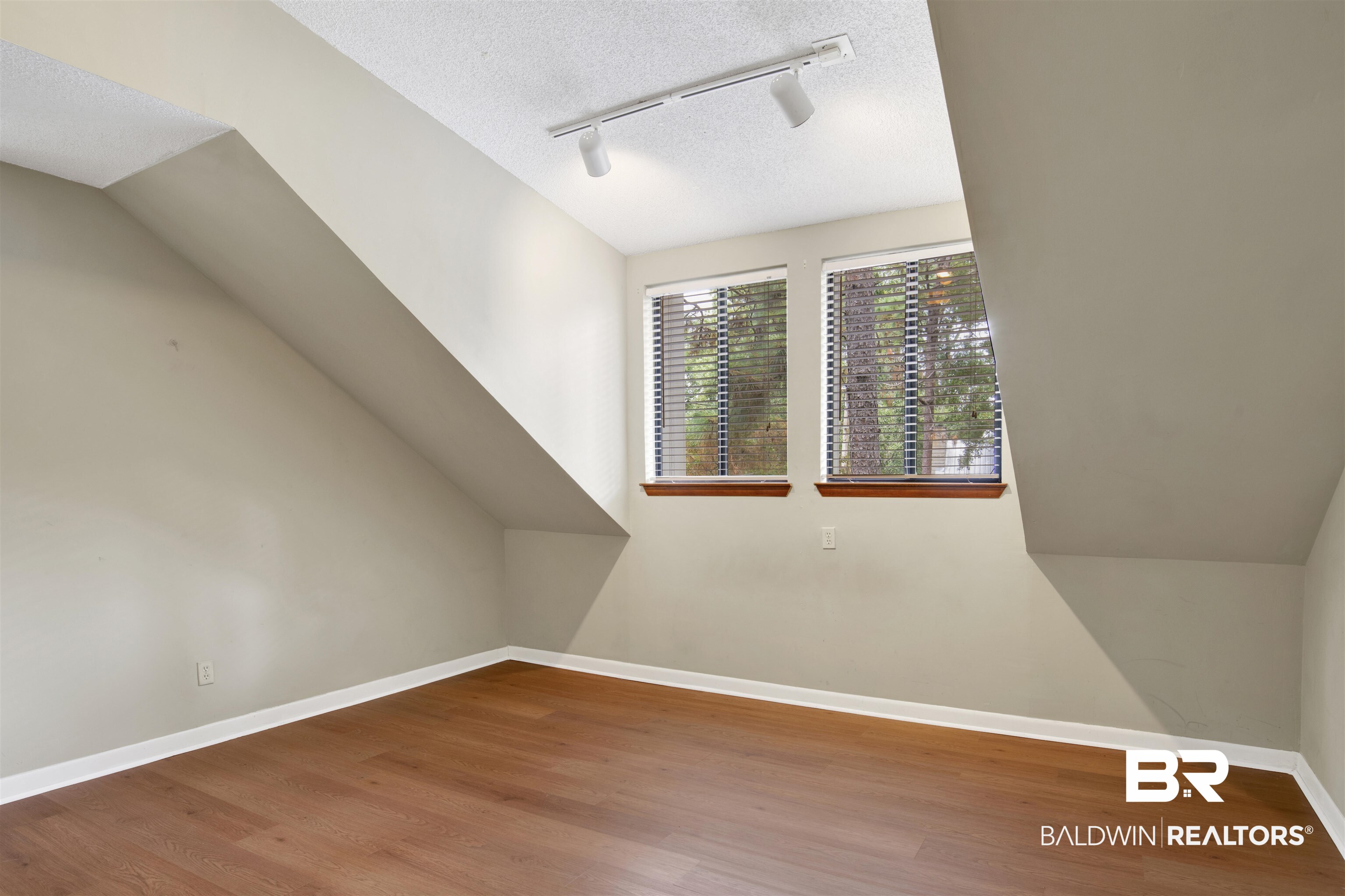 126 Montclair Loop Daphne, AL 36526 - Photo 15 of 25 Bedroom