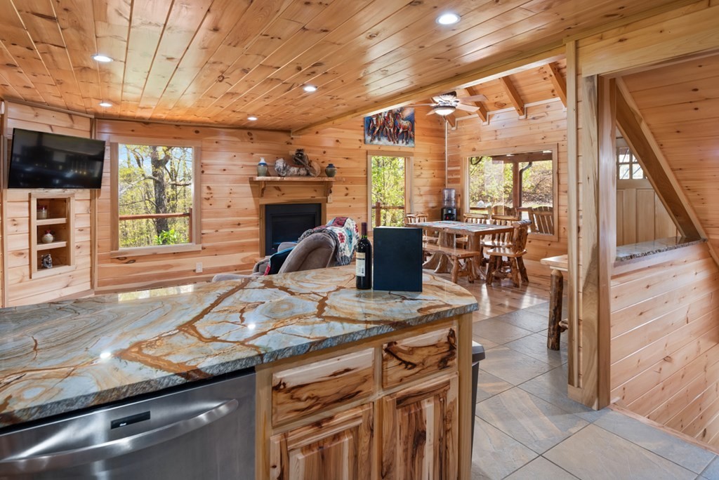 4510 Stackstone Road Sevierville, TN 37862 - Photo 33 of 57 Gallery Image 33