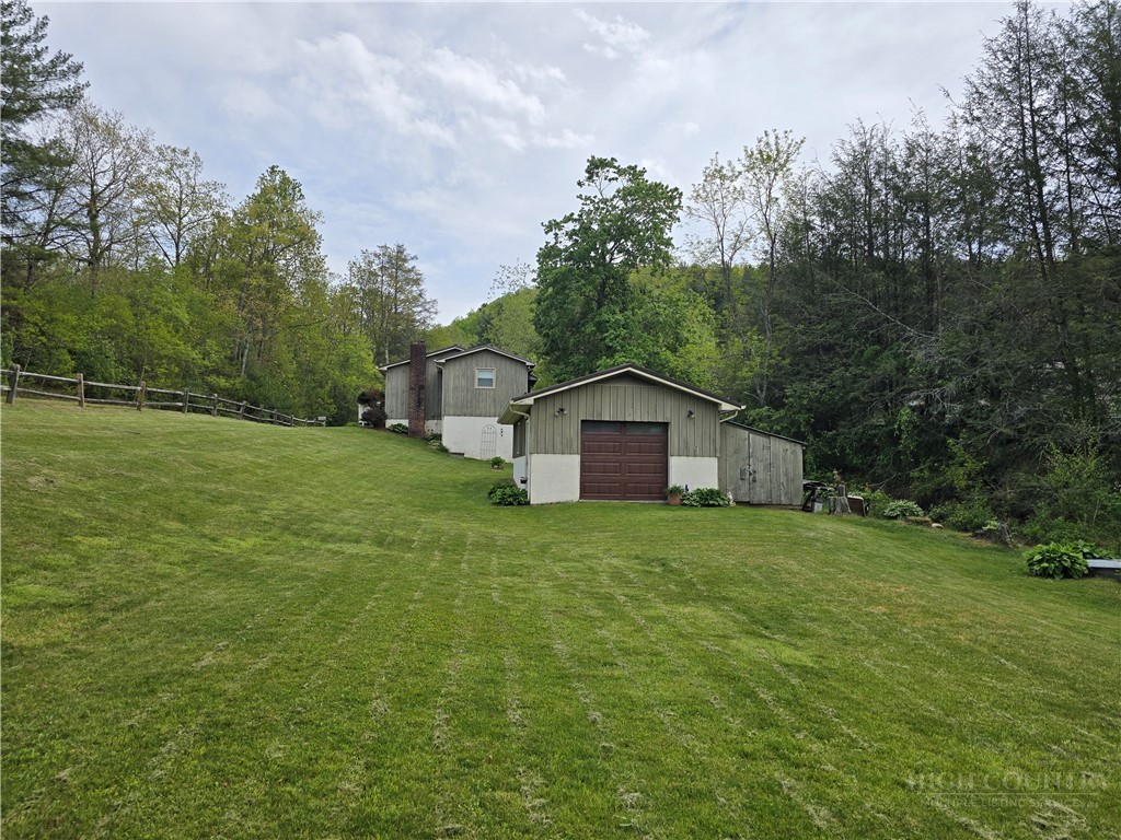 159 Doyle Bare Road West Jefferson, NC 28694 - Photo 7 of 42