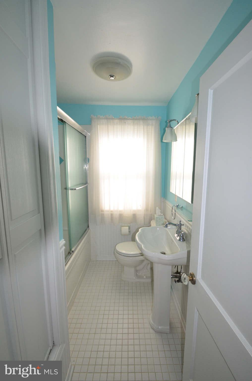 244 Brandon Road Baltimore, MD 21212 - Photo 17 of 30 Bath