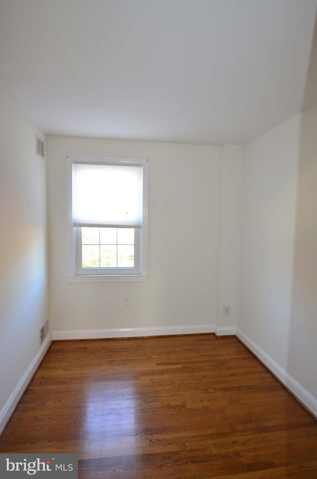 244 Brandon Road Baltimore, MD 21212 - Photo 22 of 30 Bedroom