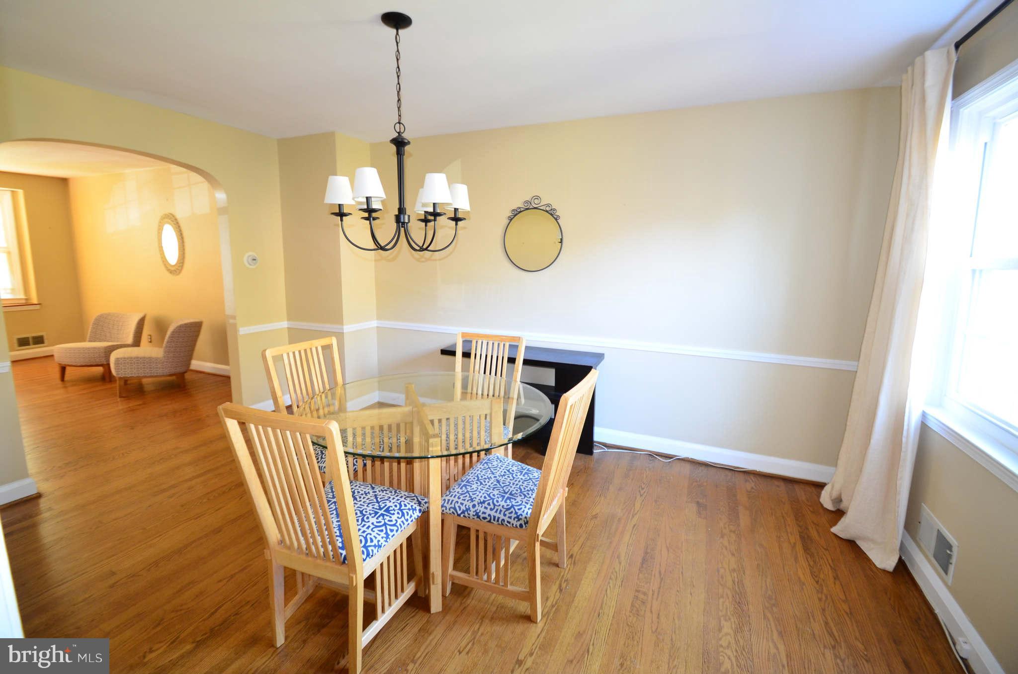 244 Brandon Road Baltimore, MD 21212 - Photo 8 of 30 Dining Room
