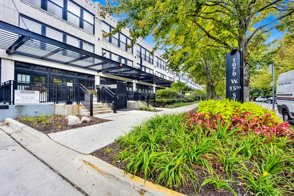 $429,999 | 1070 West 15th Street, Unit 349, Chicago, IL 60608